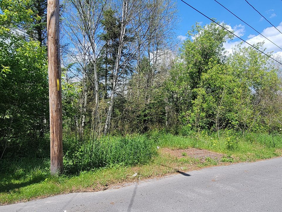 2nd image of 215-216 7th Avenue