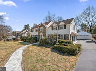 1133 N Woodbine Ave, Narberth, PA 19072