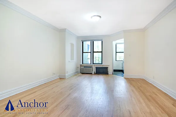 Rented by Anchor Associates | media 1