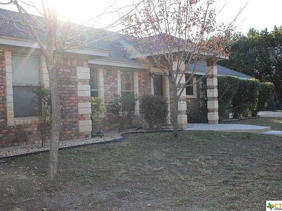 3rd image of 122 Canyon Dr