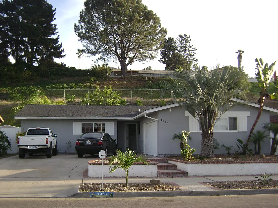 4023 Mira Costa St