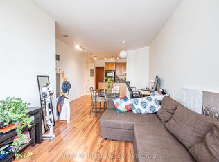 555 Yonge St #802, Toronto, ON M4Y 3A6