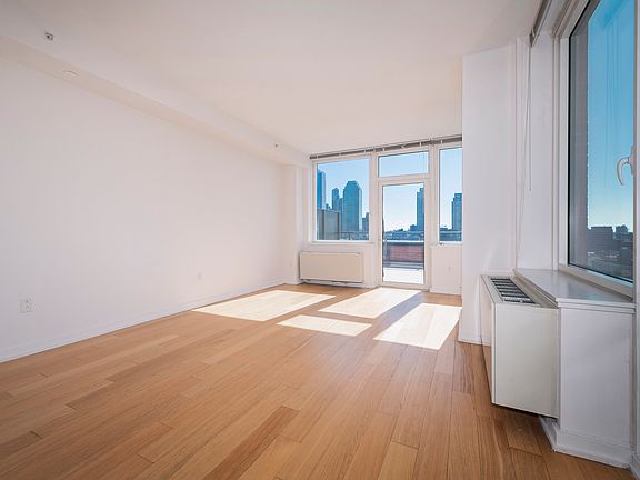 4th image of 511 47th Ave APT 12N