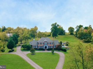 821 Apple Pie Ridge Rd, Winchester, VA 22603