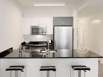 70 Pine St APT 1720, New York, NY, 10005
