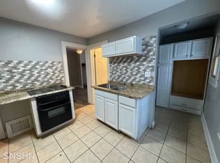 5744 N 36th St #36, Milwaukee, WI 53209