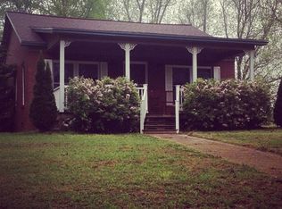 1240 McLaurin Rd, Siler City, NC 27344