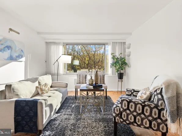 4200 Cathedral Ave NW APT 812, Washington, DC 20016
