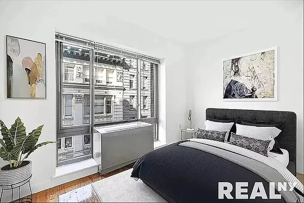 Rented by REAL New York | media 16
