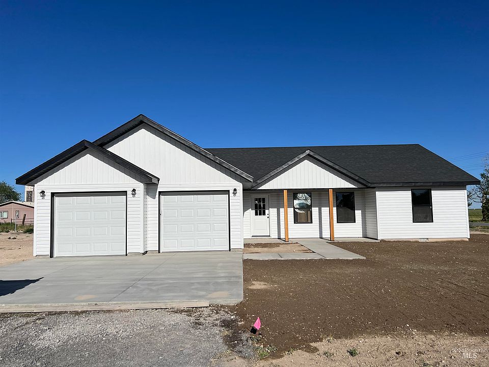 1st image of 2447 Oakley Ave