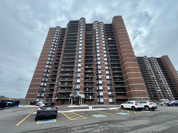 2nd image of 236 Albion Rd #309
