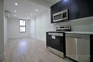 643 Knickerbocker Avenue, #2B