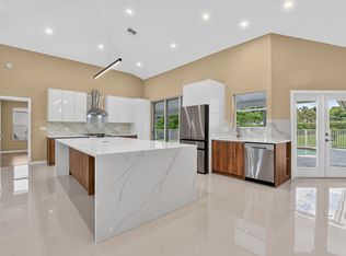 22201 Collington Drive, Boca Raton, FL 33428