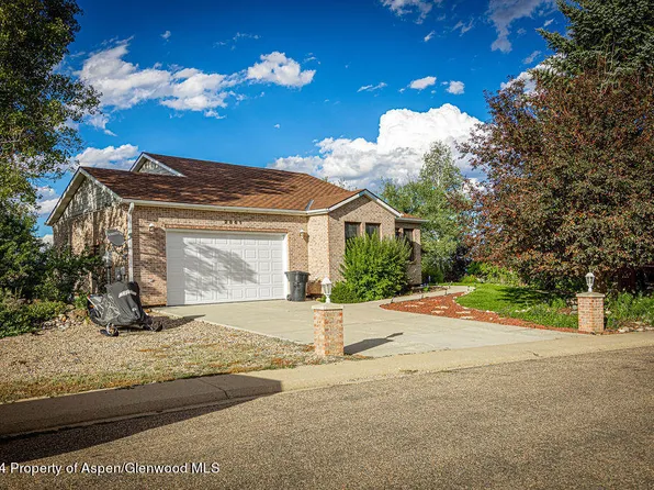 2861 Pinon Cir, Craig, CO 81625