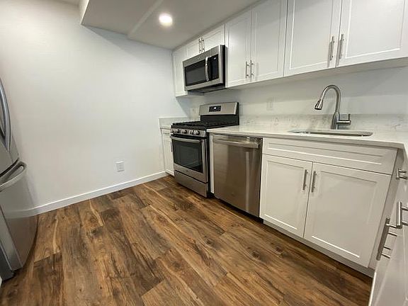 4th image of 80 Wendt Ave #G
