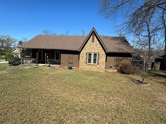 2nd image of 7 Neal St