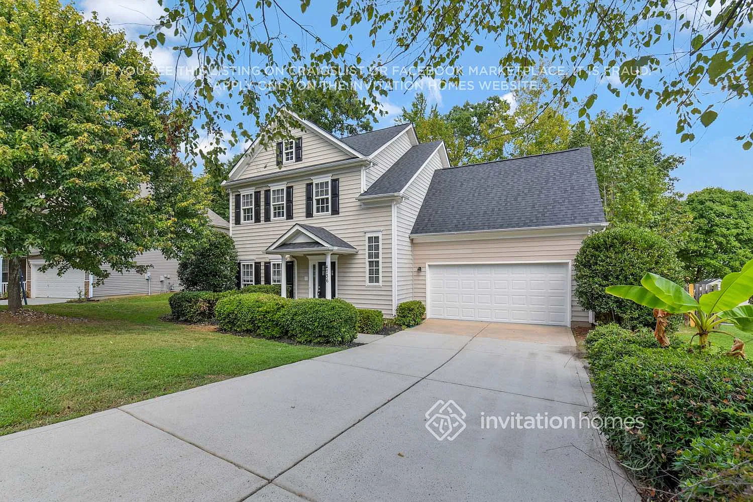 4736 Keeneland Ln Charlotte, NC 28216 — Photo 2