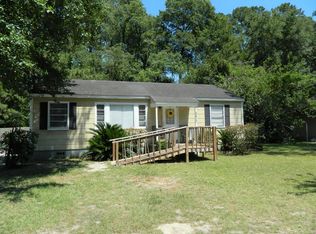2417 Giddens Dr, Valdosta, GA 31602