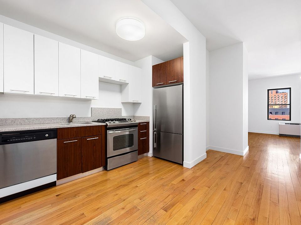 1st image of 390 Wythe Ave APT 6E