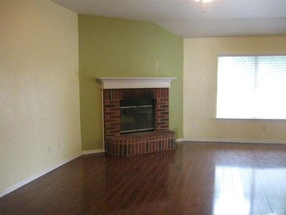 2nd image of 7304 Briarwyck Ct