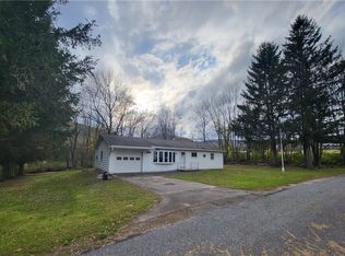 14 School View Rd, Roxbury, NY 12474