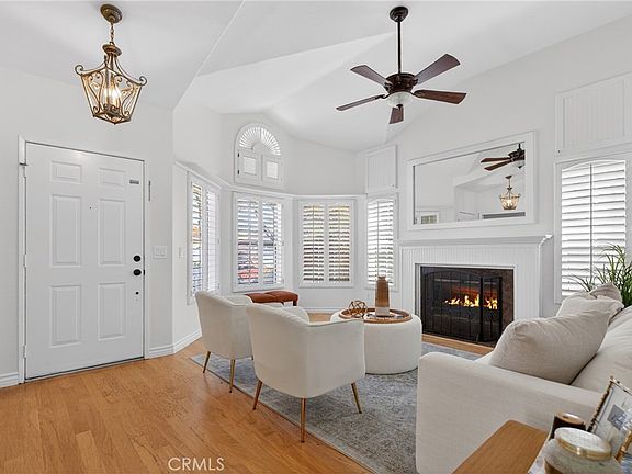 4th image of 25837 Anderson Ln