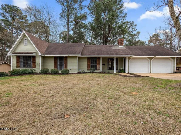 231 Stonecastle Dr, Brandon, MS 39047