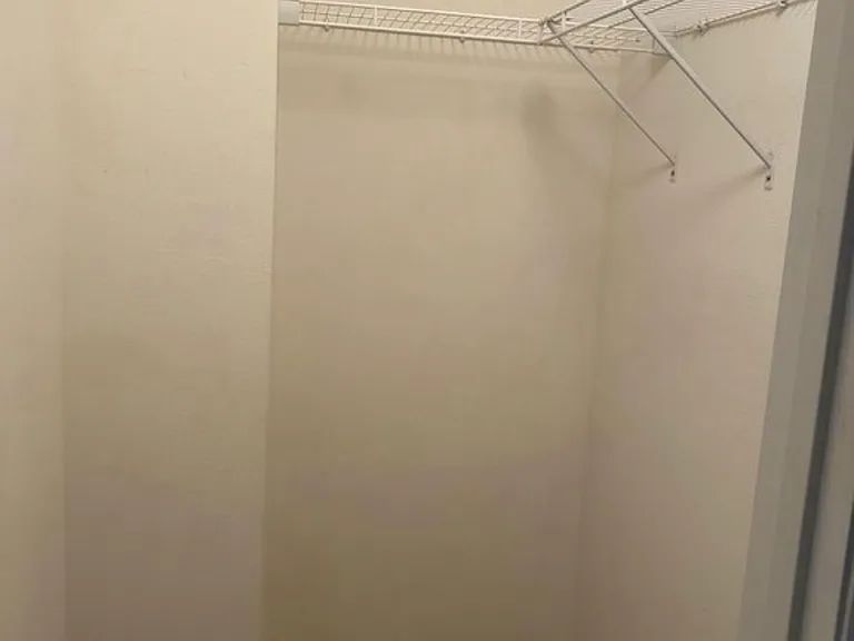 273 Michelangelo Pl — Photo 16