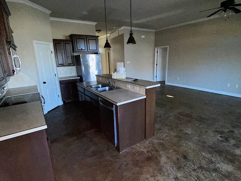 3828 Carrera Ln — Photo 15