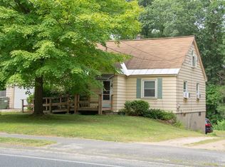 260 County Rd, Southampton, MA 01073