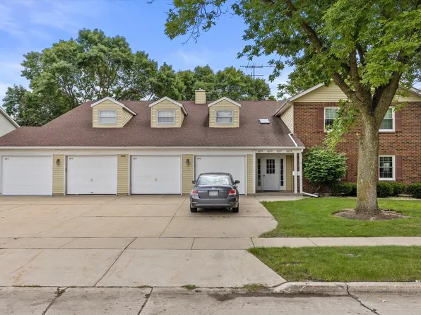 8073 43rd AVENUE #8A, Kenosha, WI 53142