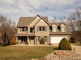 561 Kingfred Dr, North Huntingdon, PA