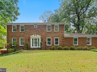 8117 Whirlwind Ct, Gaithersburg, MD 20882