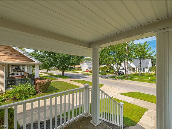 4th image of 1111 Spring Rd