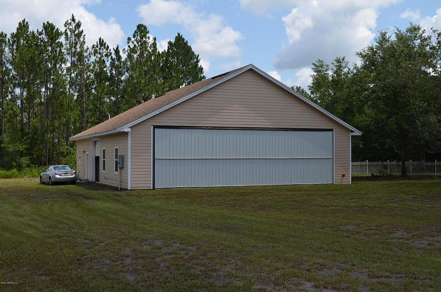1st image of 11089 Apache Lane