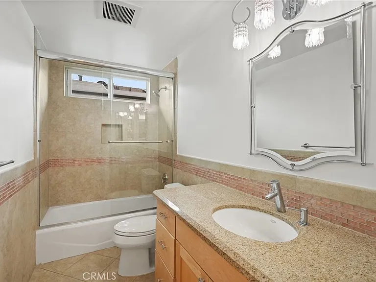 6215 Hesperia Ave — Photo 19