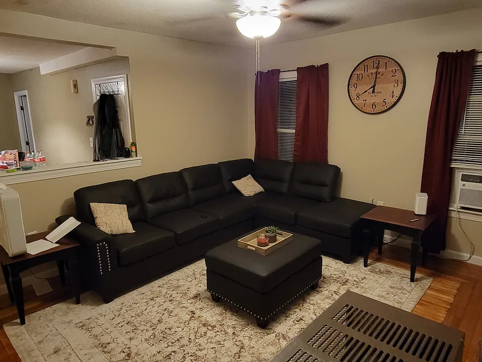 811 Walnut St #2
