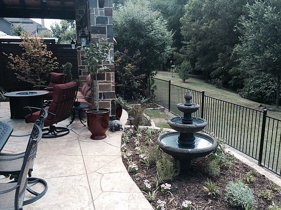 3rd image of 304 Preston Creek Dr