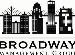 330 S 43rd St, Louisville, KY 40212