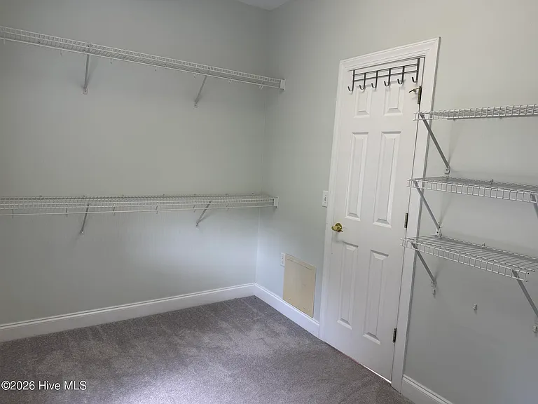 7820 Sanderling Pl — Photo 29
