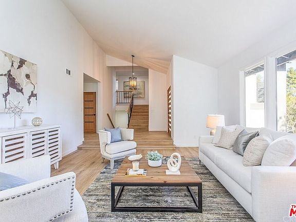 2nd image of 4141 Ellenita Ave