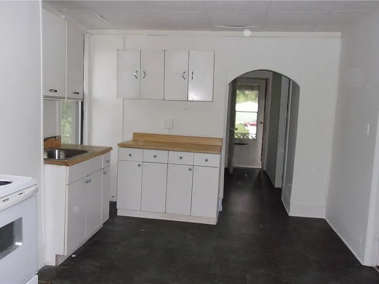 331 Coolspring Jumonville Rd #B — Photo 2