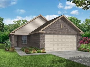 1700 Luke St, Ennis, TX 75119