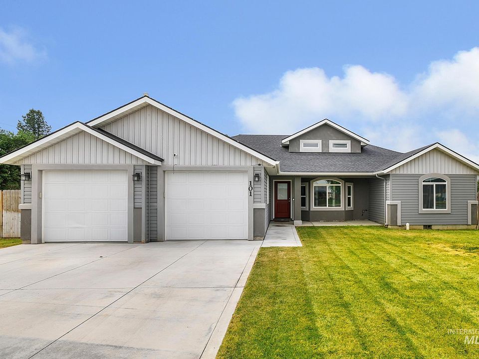 1st image of 101 River View Dr
