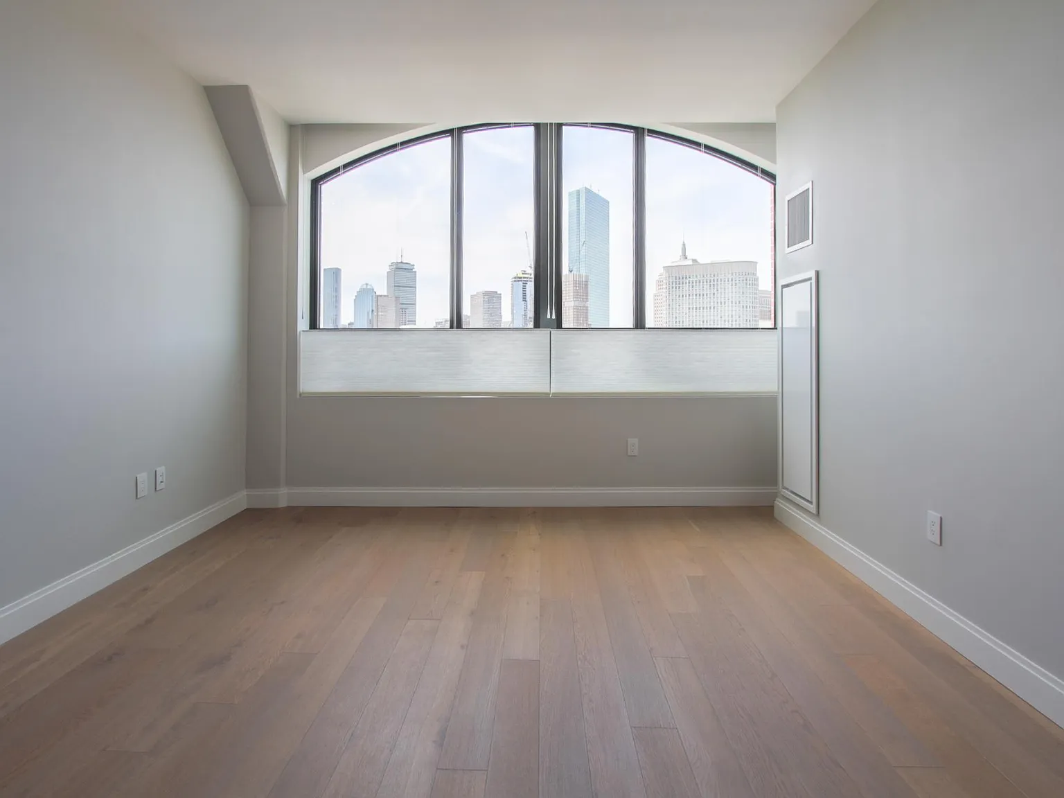 100 Shawmut Ave — Photo 2