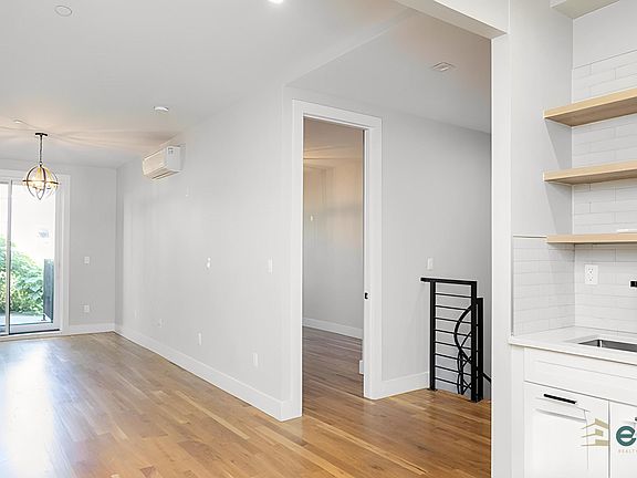 5th image of 1499 Nostrand Ave #1C