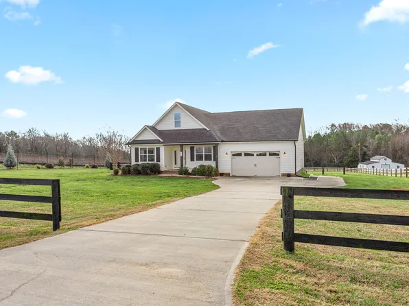 1208 Bowers Store Rd, Siler City, NC 27344