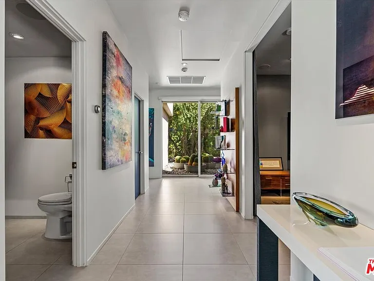 1175 Los Robles Dr — Photo 23