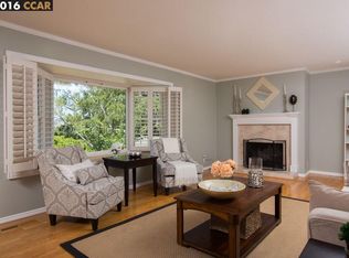 215 Summit Rd, Walnut Creek, CA 94598