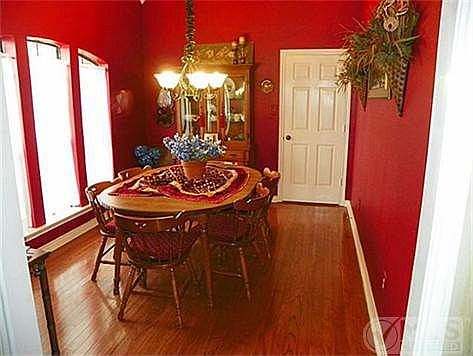 2nd image of 4622 Candlestick Dr